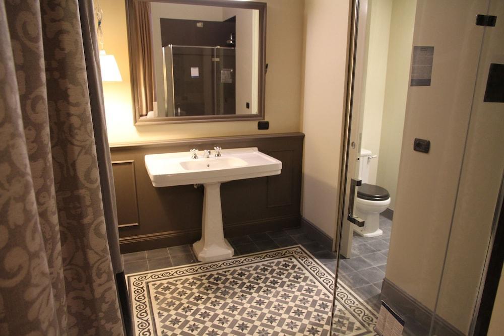 Nh Collection Piazza Carlina 4* Turim