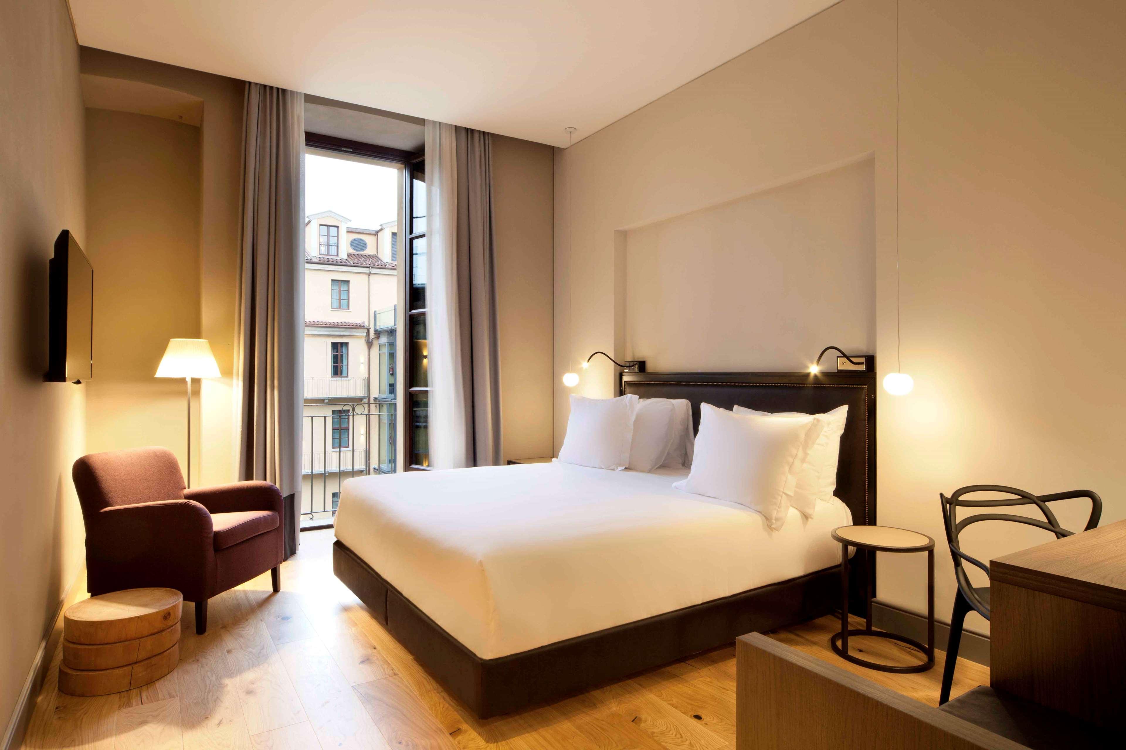 Nh Collection Piazza Carlina Hotel 4*