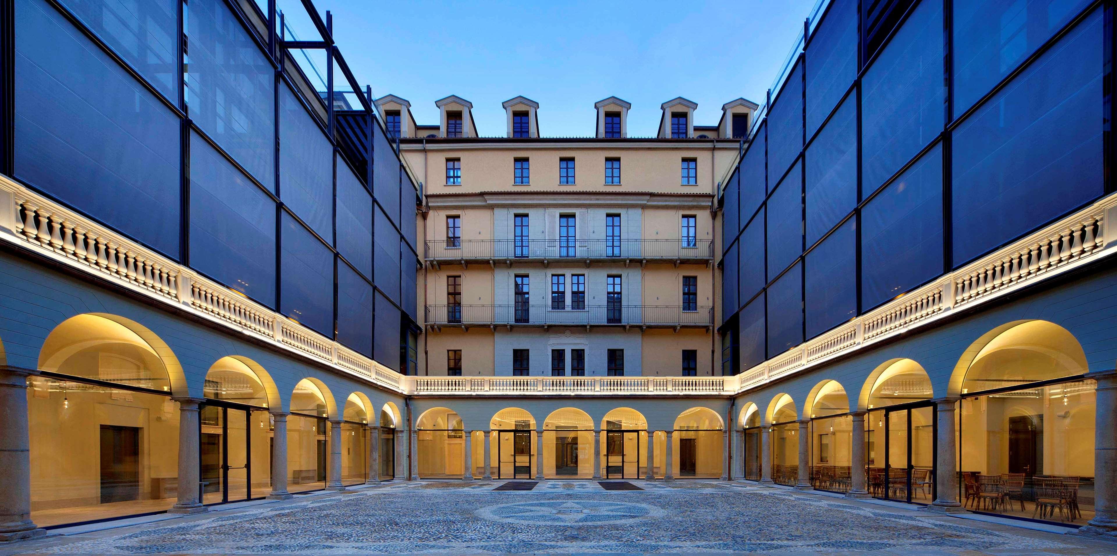 Nh Collection Piazza Carlina Hotel 4*