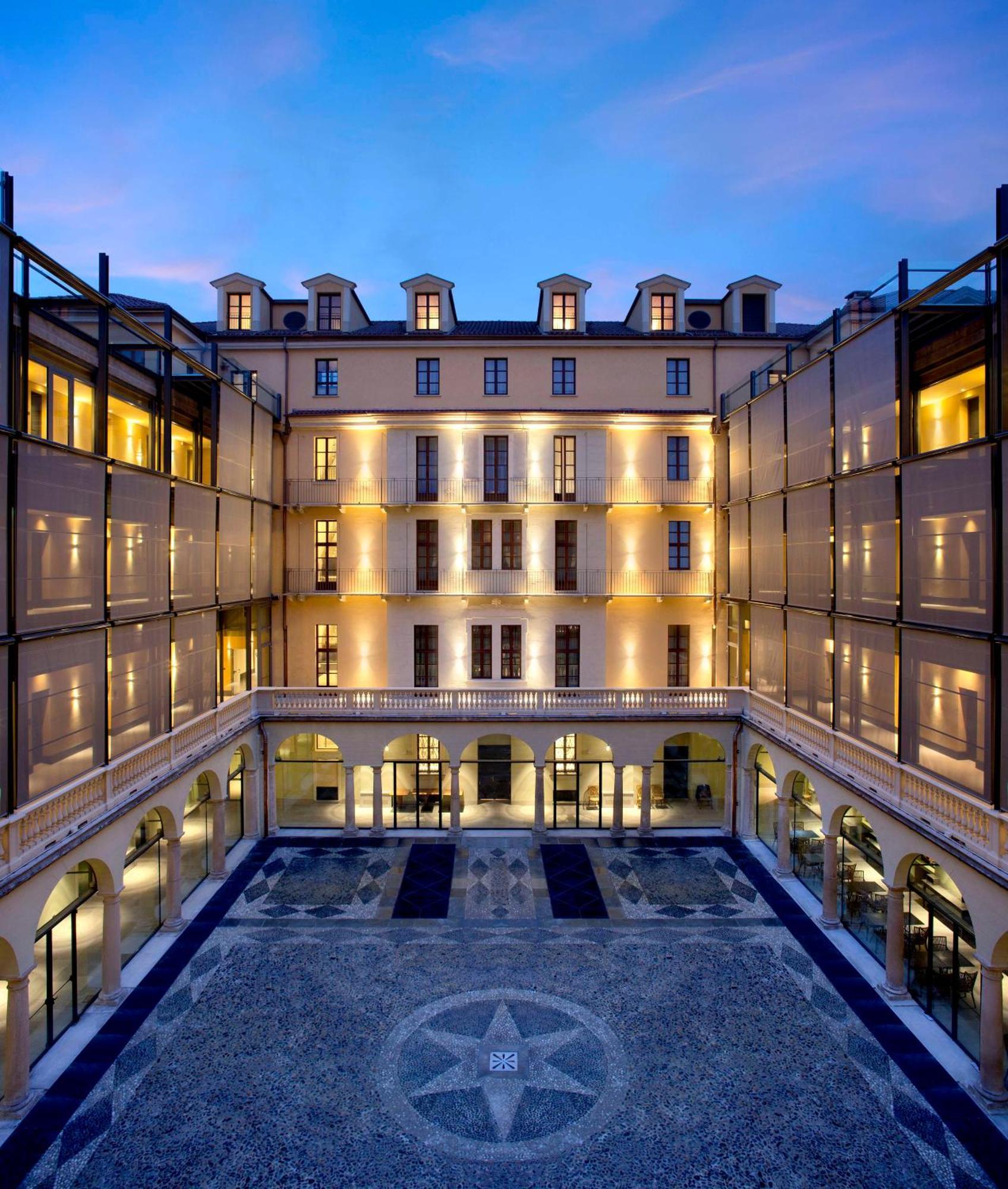 Hotel Nh Collection Piazza Carlina