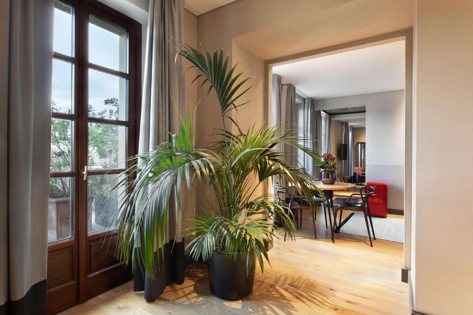 Nh Collection Piazza Carlina Hotel