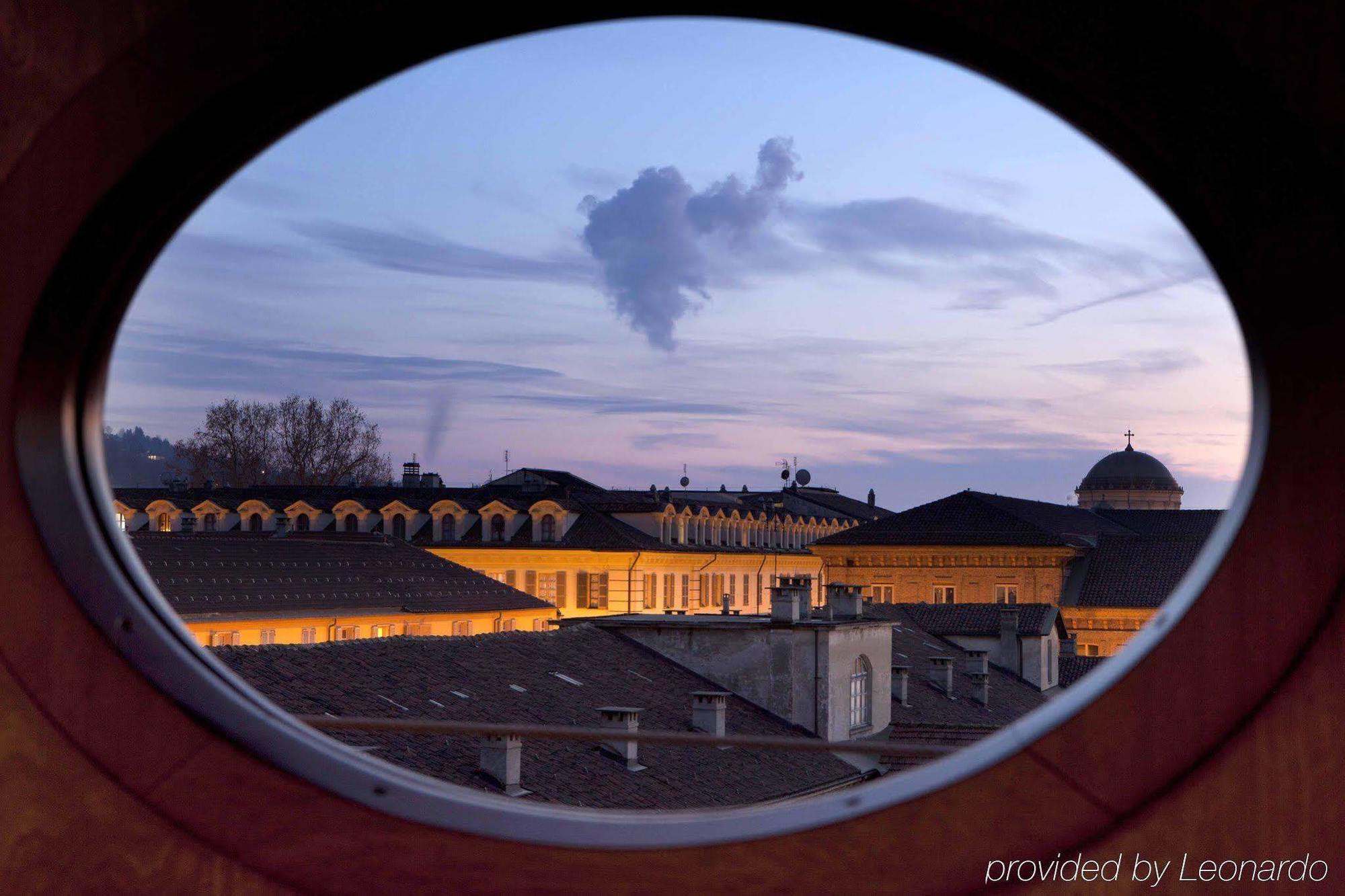 Hotel Nh Collection Piazza Carlina 4*