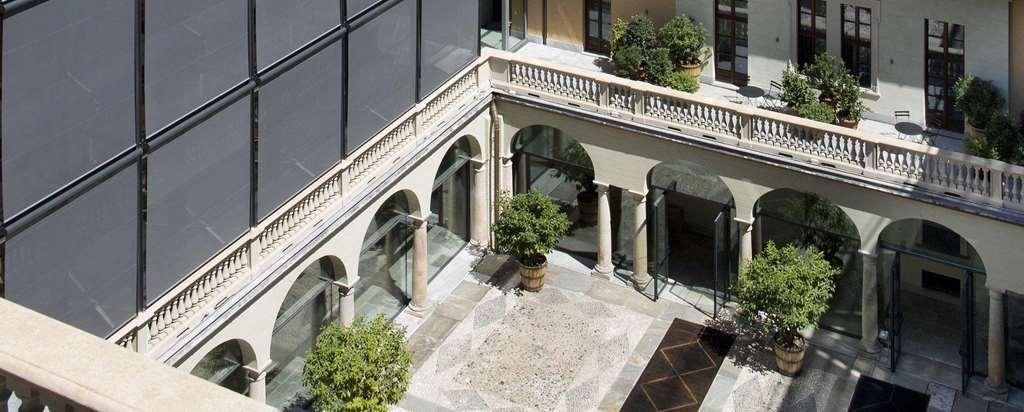 Nh Collection Piazza Carlina Hotel 4*